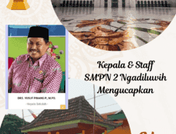 Kepala Dan Staff SMPN 2 Ngadiluwih Mengucapkan Marhaban Ya Ramadhan